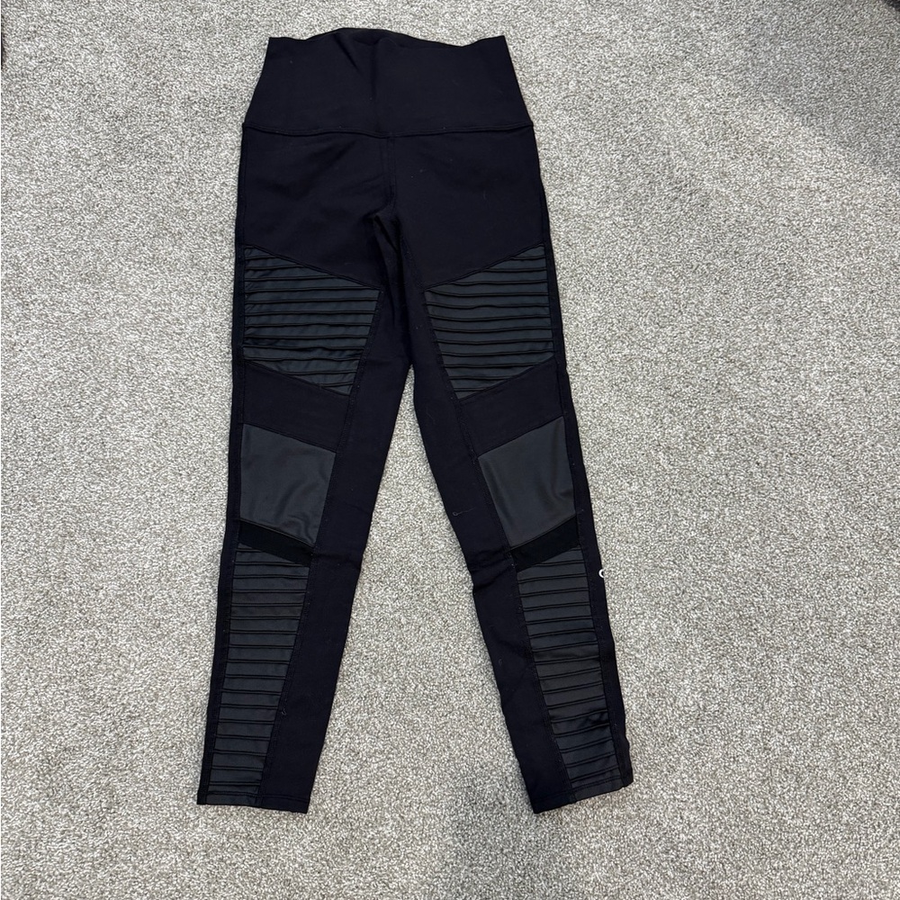 Alo Black High-Waisted Leggings with Ribbed Panels Moto Style size small